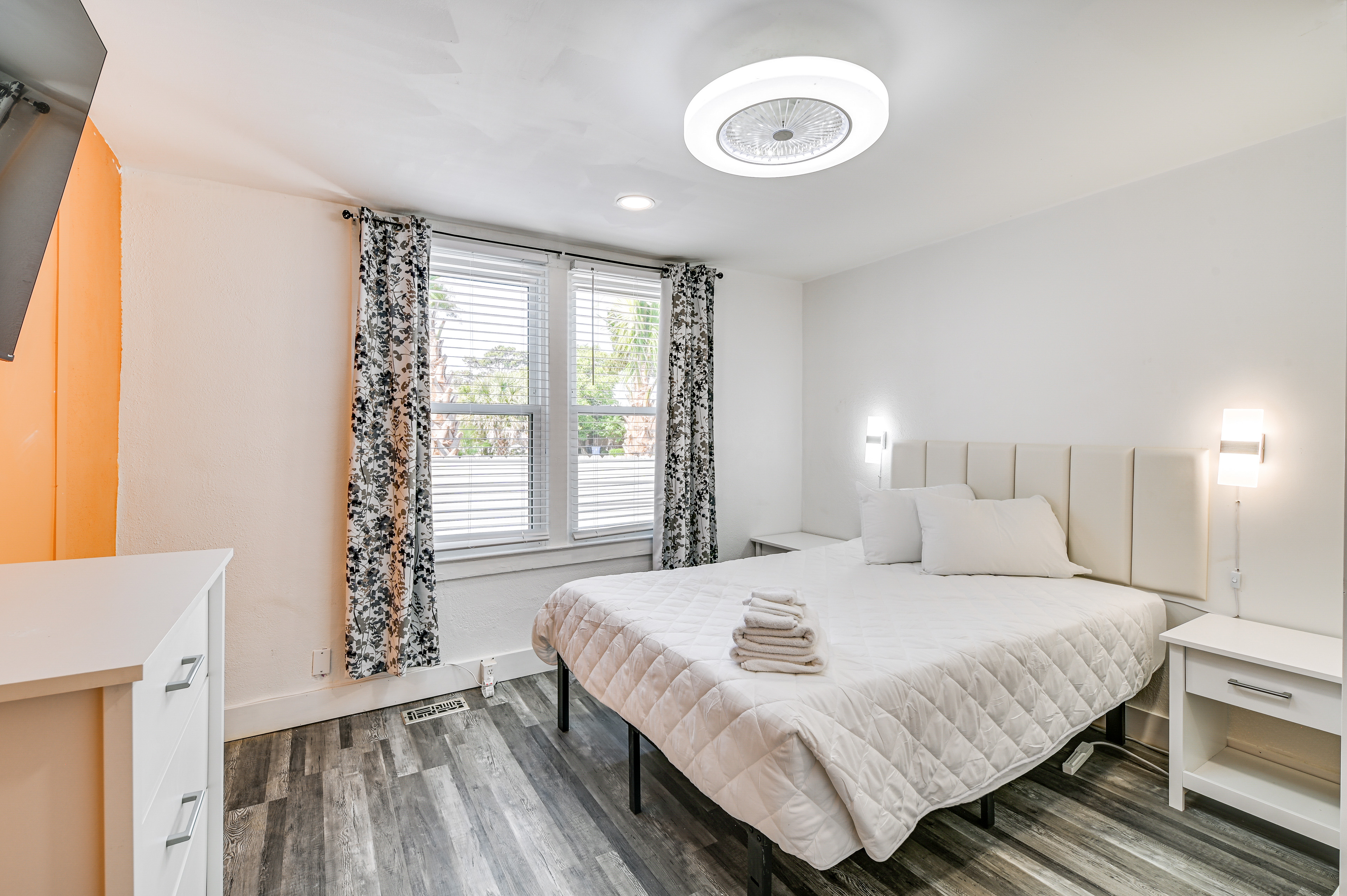 1 Mi to Broadway at the Beach: Home w/ Porch!