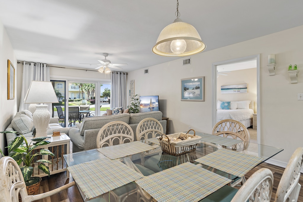 Dining to living room