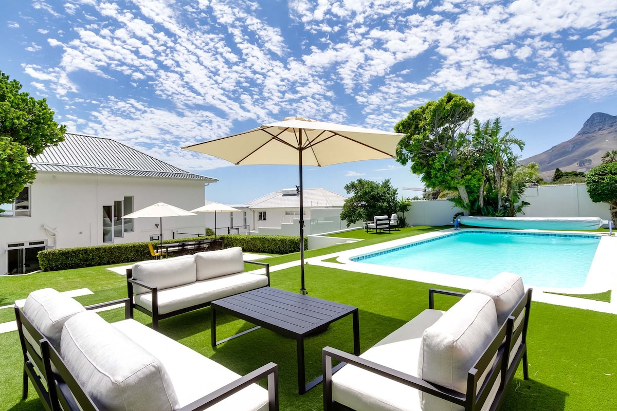 Property Image 1 - La Palma - Luxury 4-bed Villa in Camps Bay