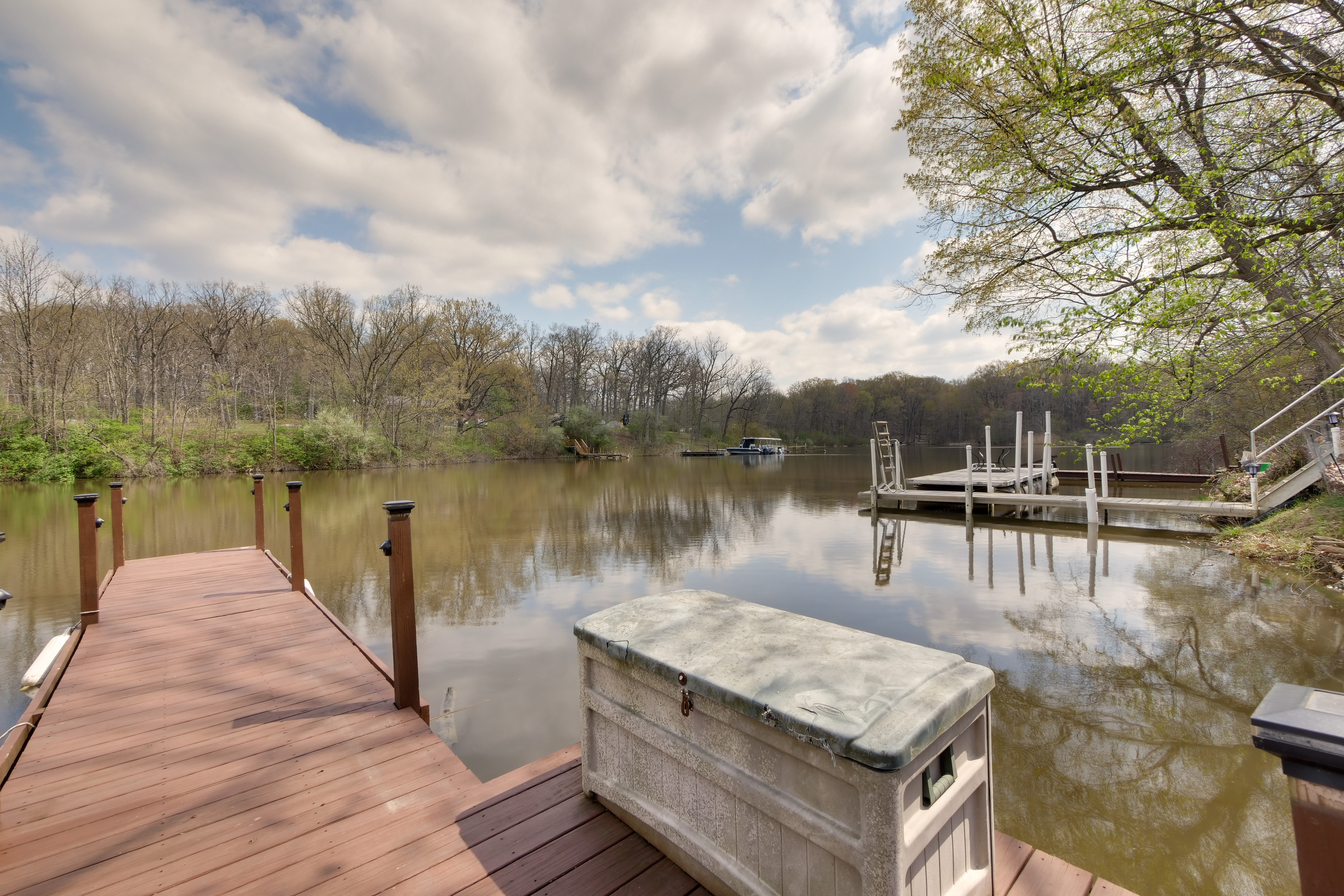 Property Image 2 - Waterfront Home on Lake Milton: Dock, Hot Tub