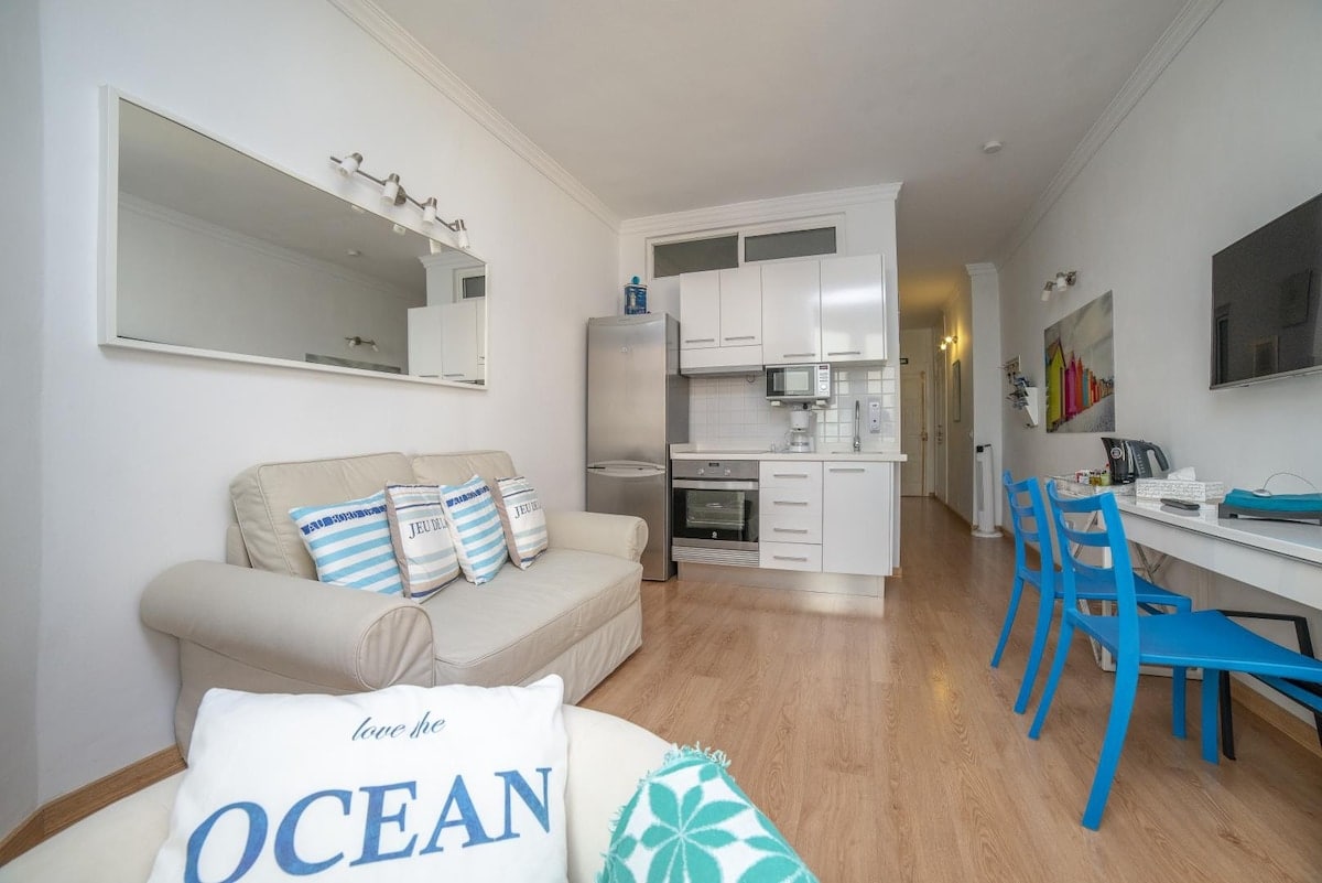 Property Image 1 - Canteras beach Salvador Cuyas apartment