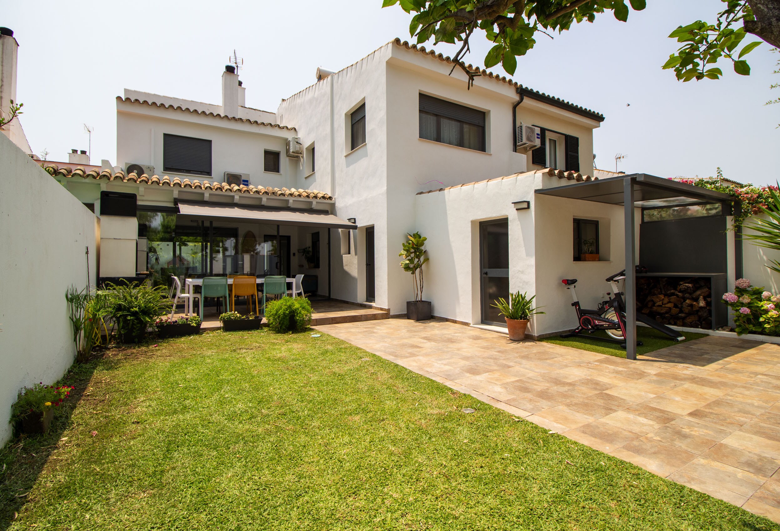 Property Image 1 - Valdelagrana House I