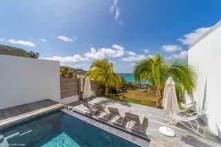 Property Image 1 - Newly Built Beachfront Villa Situated In A Perfect Location