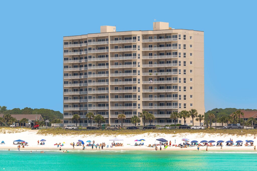 Empress from the water