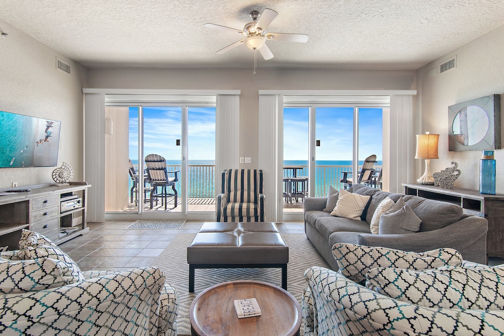 Welcome to Empress 1101- Sea Forever