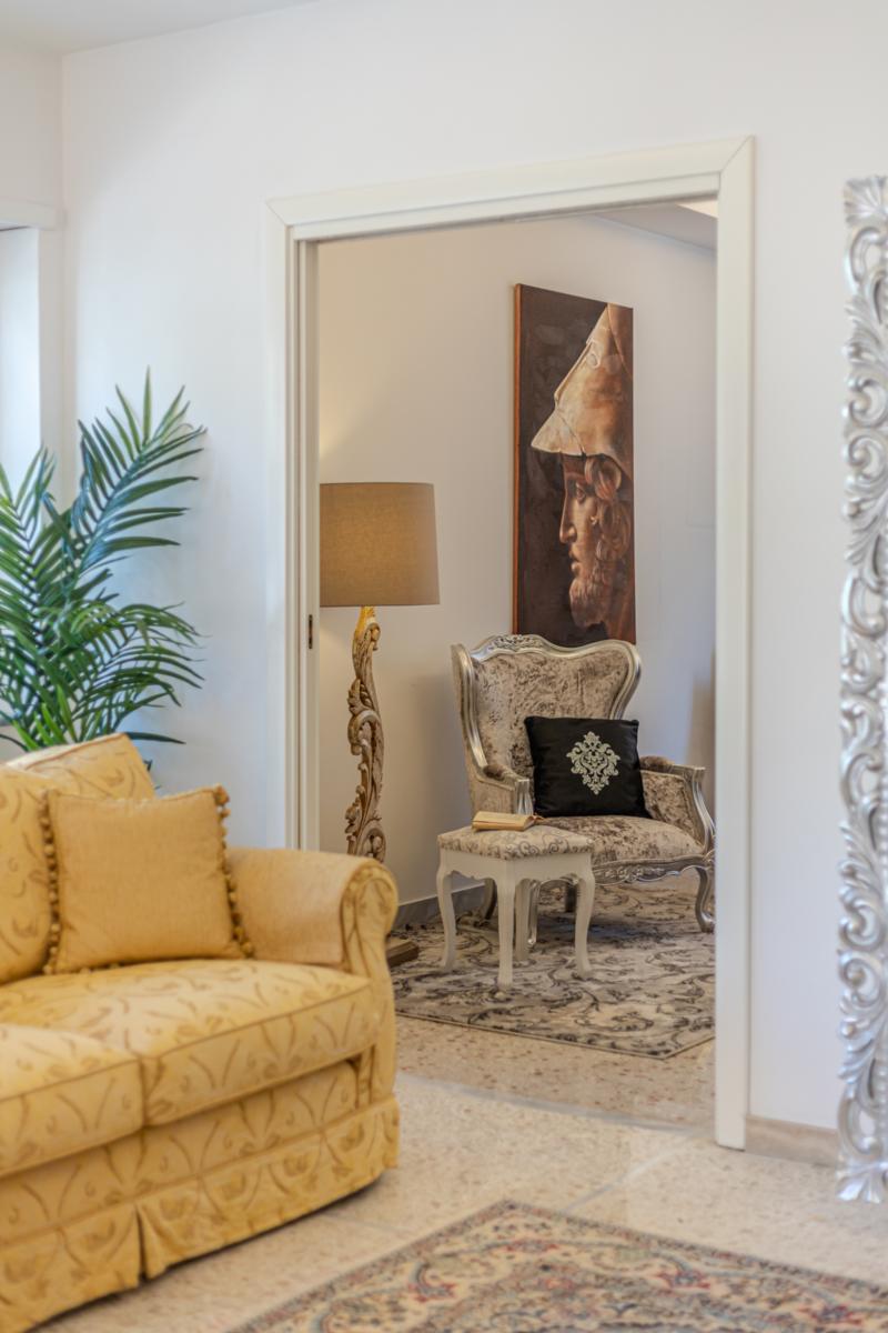 Ginevra Luxury New Classic Apartment close Vatican  