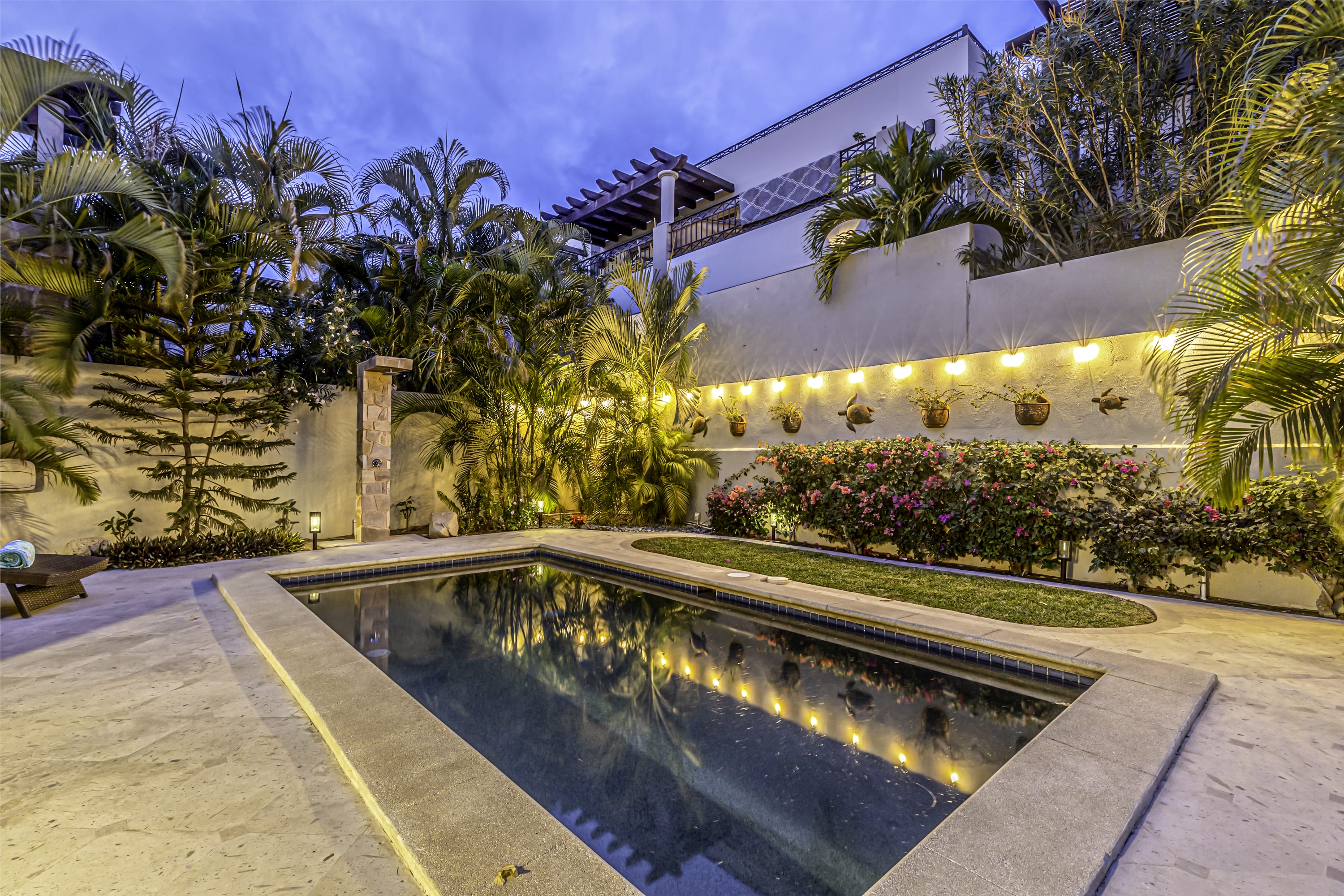 Property Image 1 - Impeccable & Cozy 3 BR Villa with Private Pool*