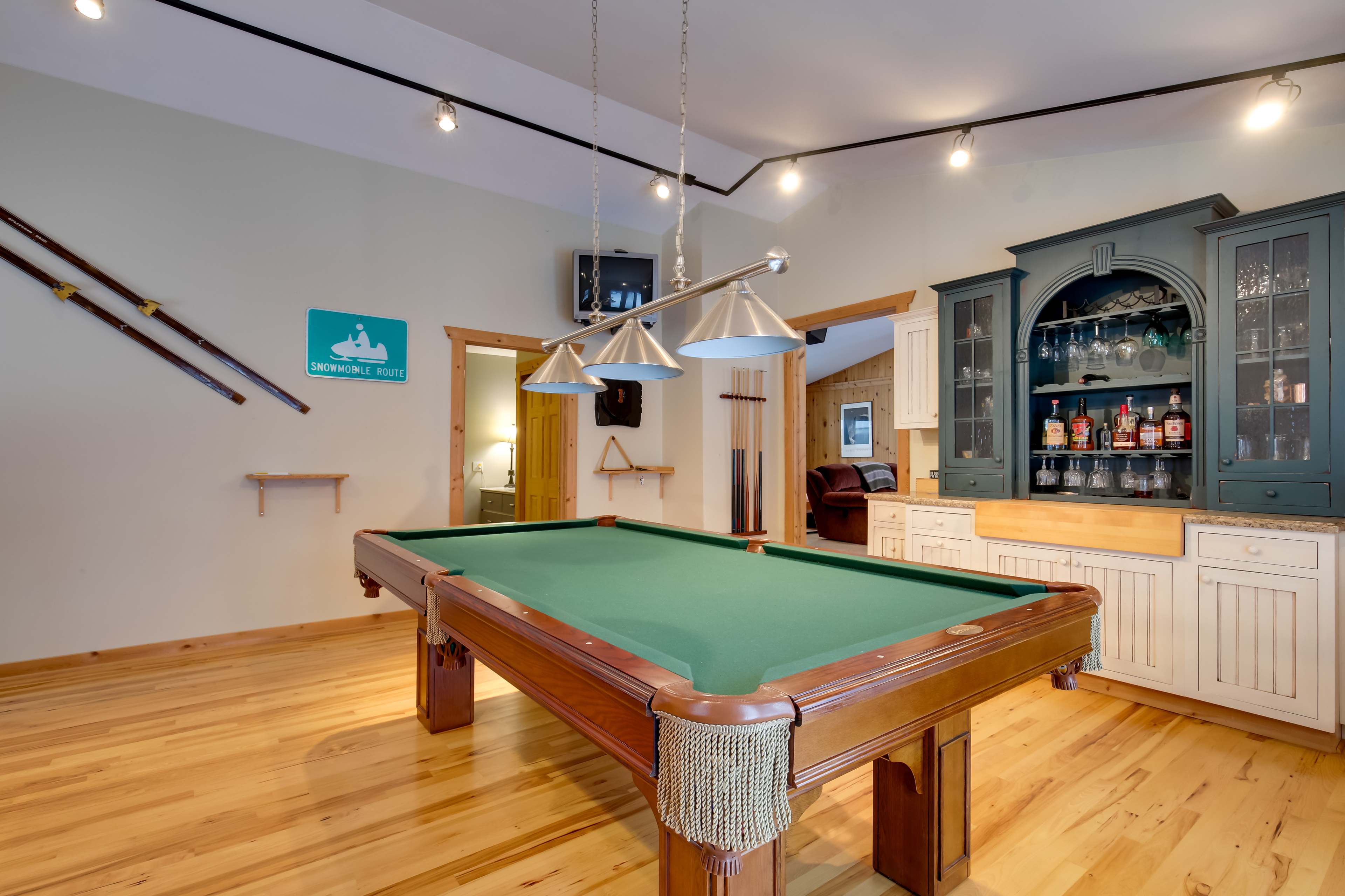 Minocqua Lakefront Cabin w/ Deck