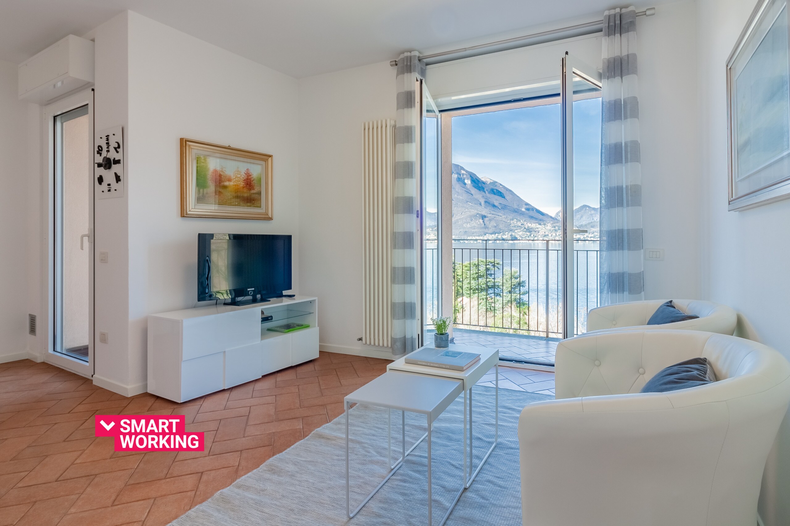 Property Image 1 - Cozy apartment with balcony and beautiful lake view in Varenna