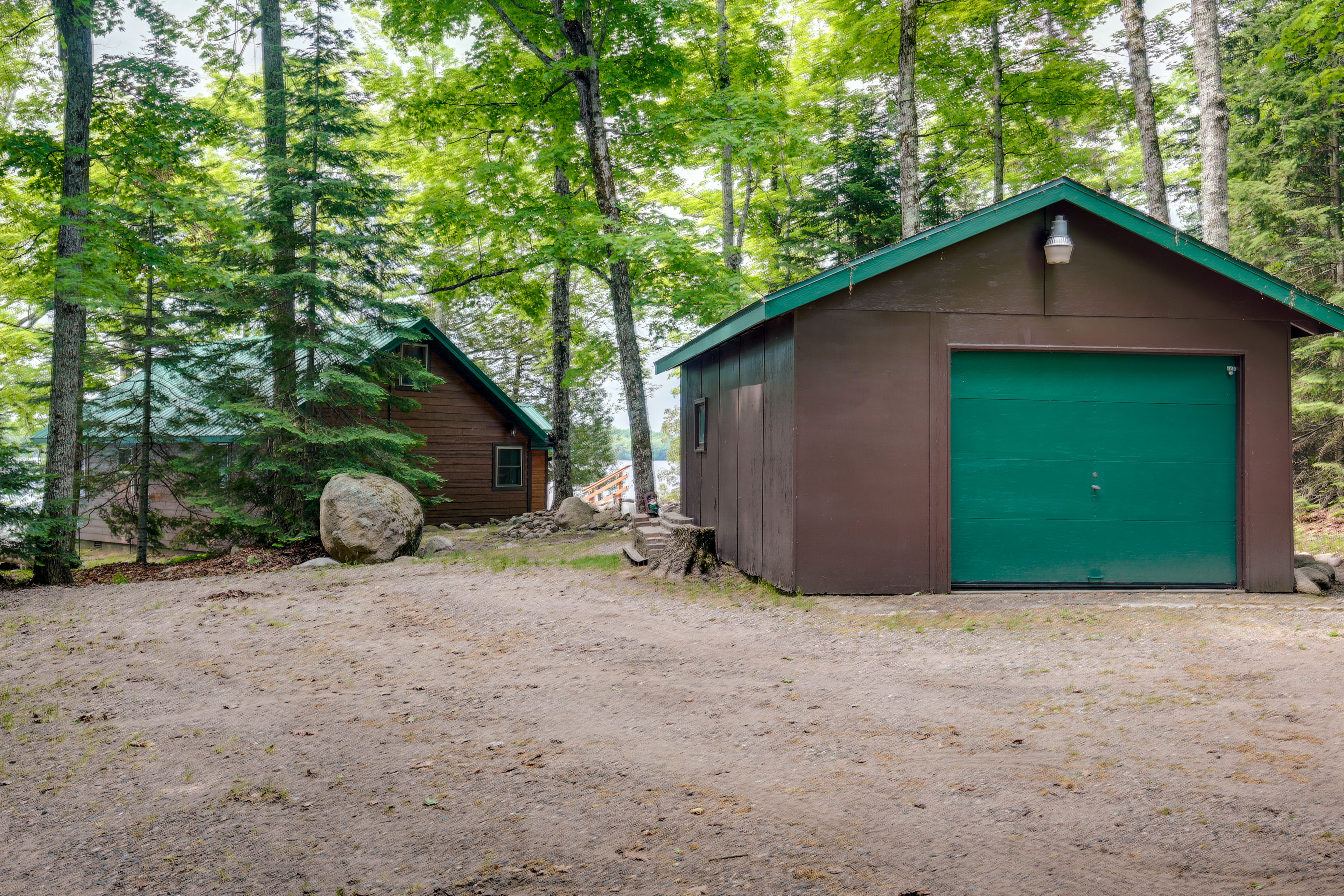 Property Image 2 - Lakefront Pearson Cottage w/ Swim Dock + Kayaks!