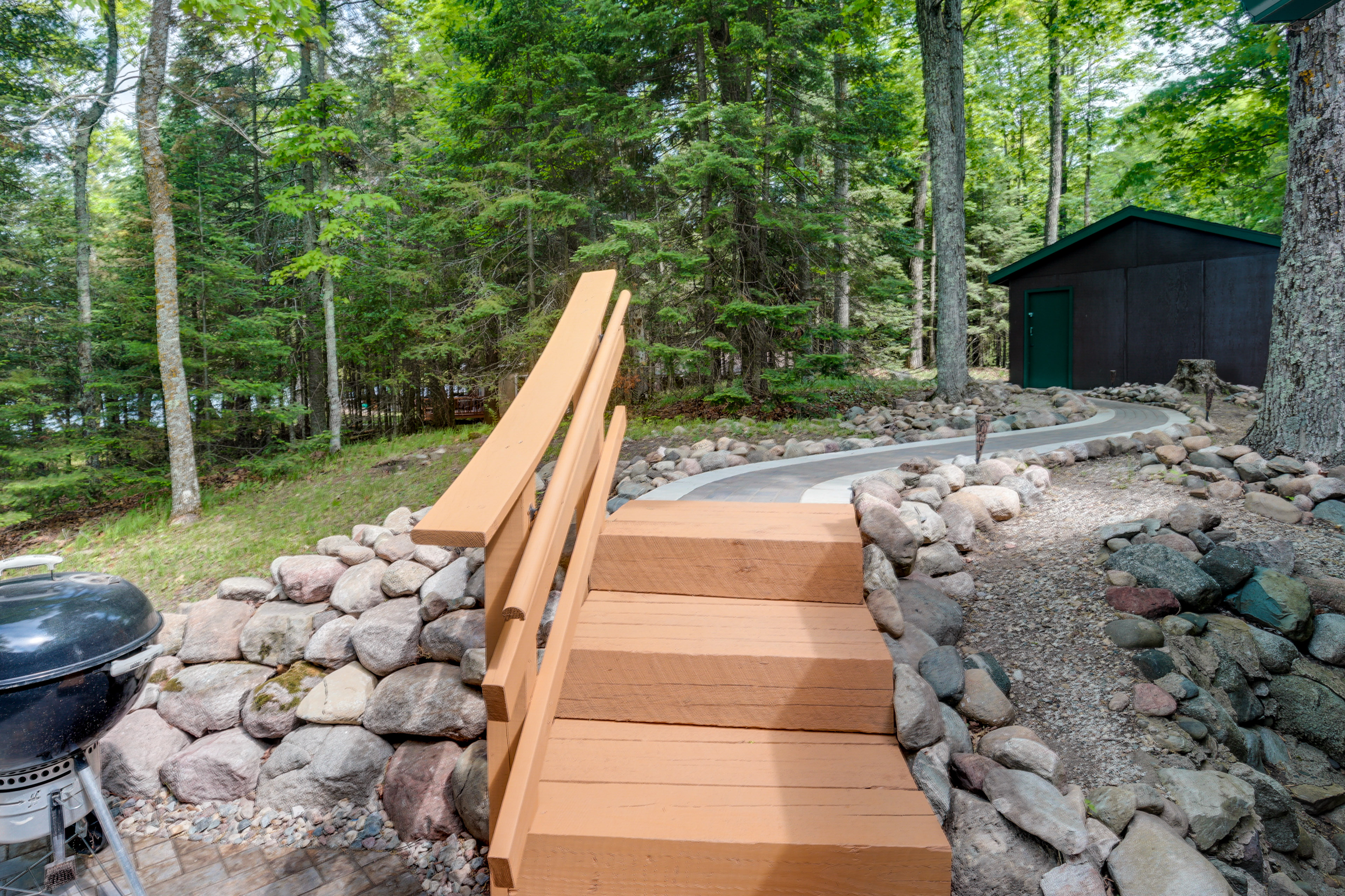 Property Image 1 - Lakefront Pearson Cottage w/ Swim Dock + Kayaks!