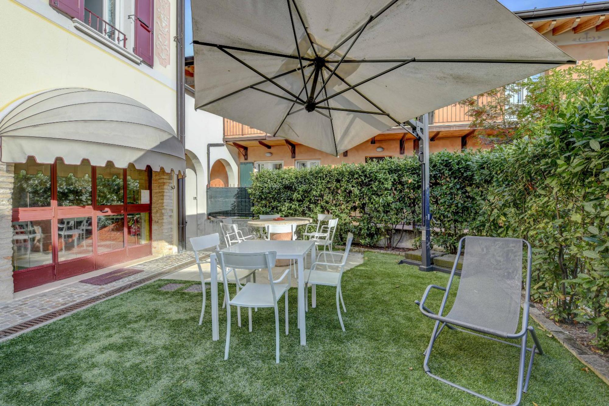 Property Image 2 - Barchi Resort - Apartments   Suites - Villa Venezia - GARDEN Villa Venezia