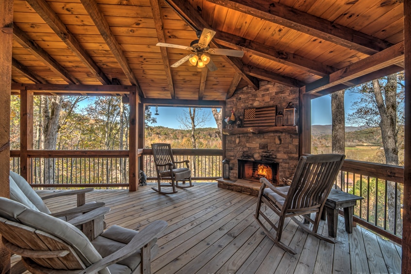 Highland Harmony- Outdoor Fireplace | Master on Main | Peaceful Escape