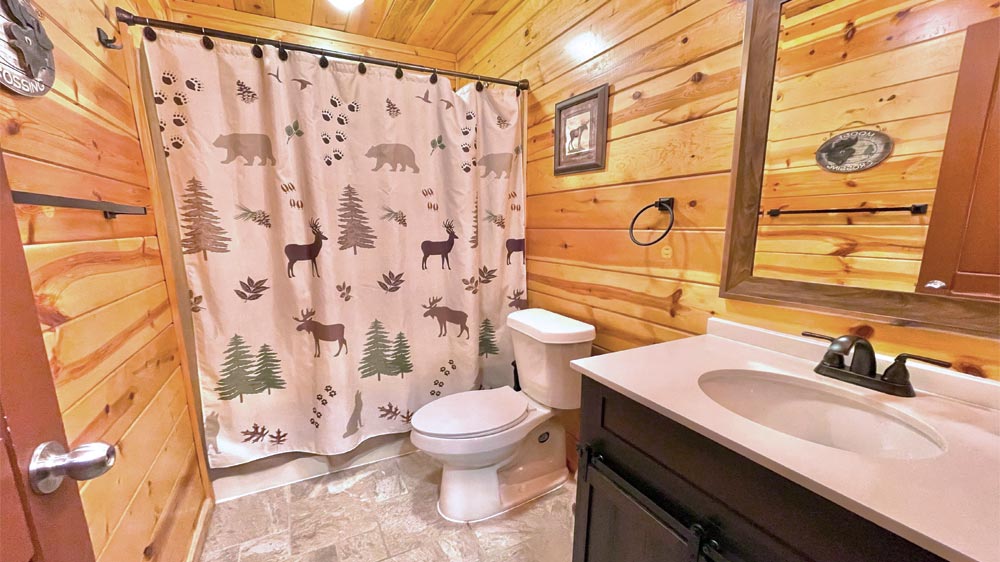 Mountain Haze- Pet Friendly | 5 Bedroom Home | Outdoor Fire Pit Mountain Haze- Pet Friendly | 5 Bedroom Home | Outdoor Fire Pit