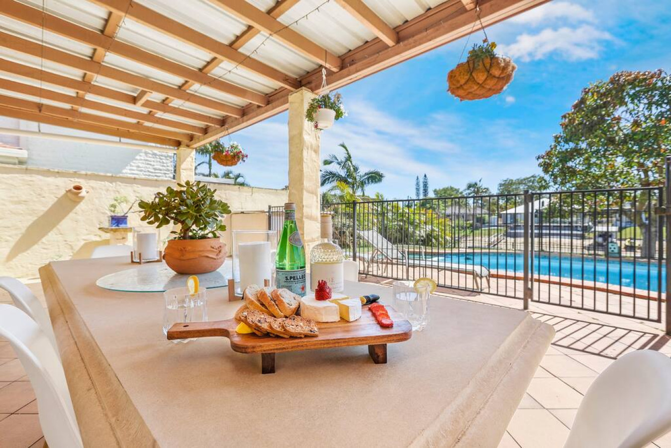 Property Image 2 - Three Bedroom Private Waterfront Canal Retreat with Pool [Broadbeach waters]