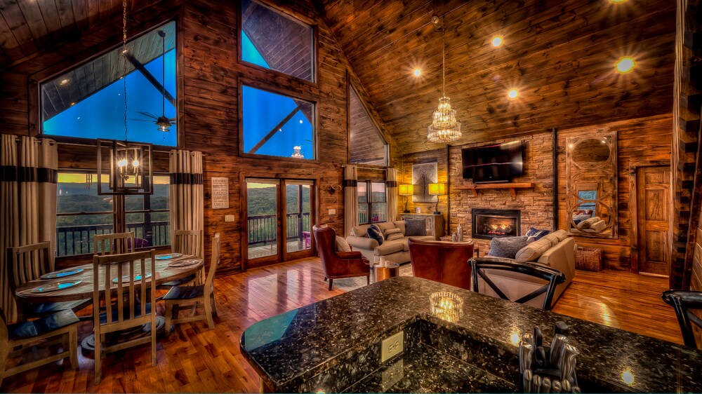 Property Image 2 - Unforgettable- Screened In Porch | Outdoor Fireplace | 5 BDR