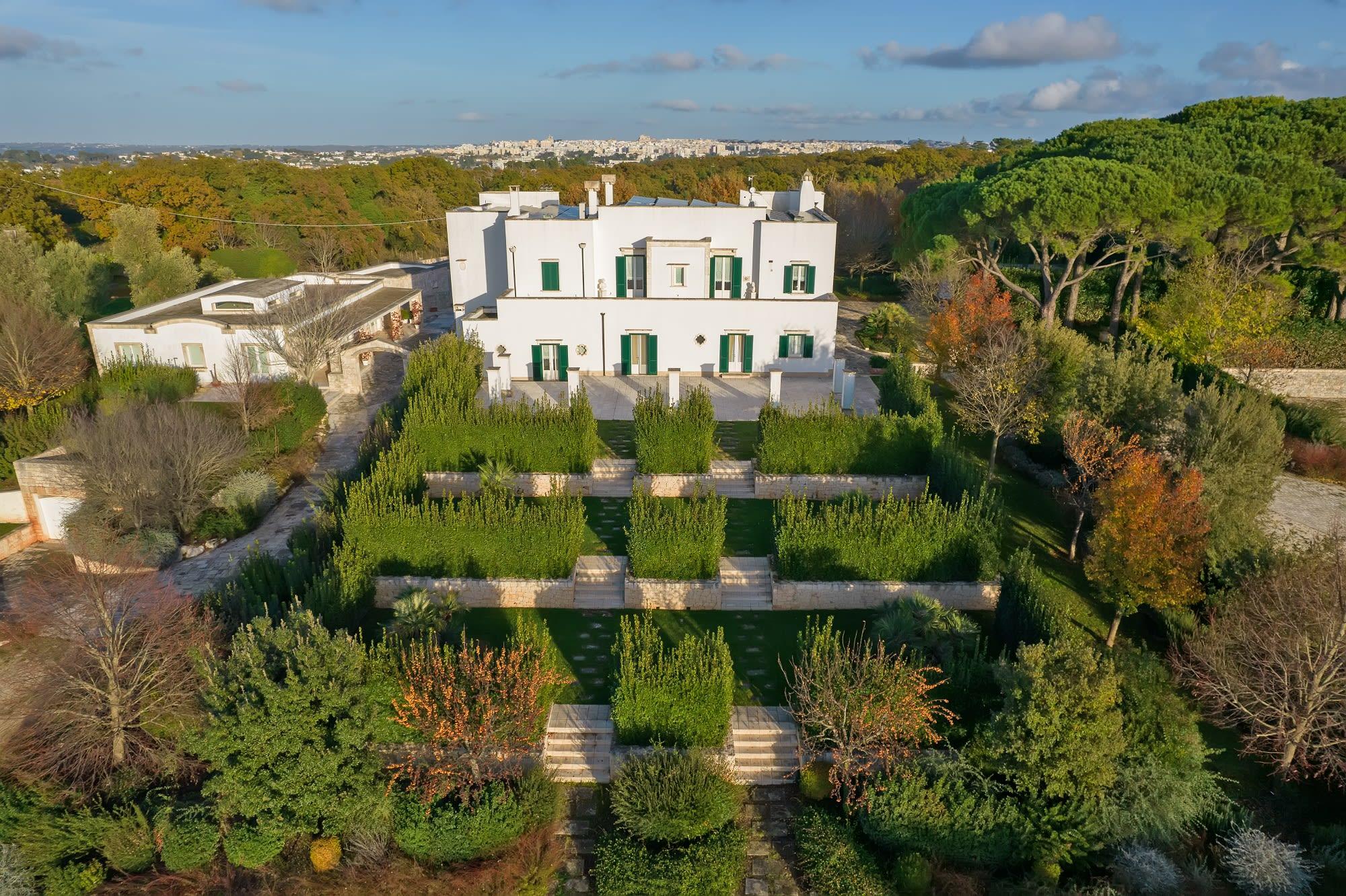 Property Image 2 - Beautifully Restored Masseria With Elegance