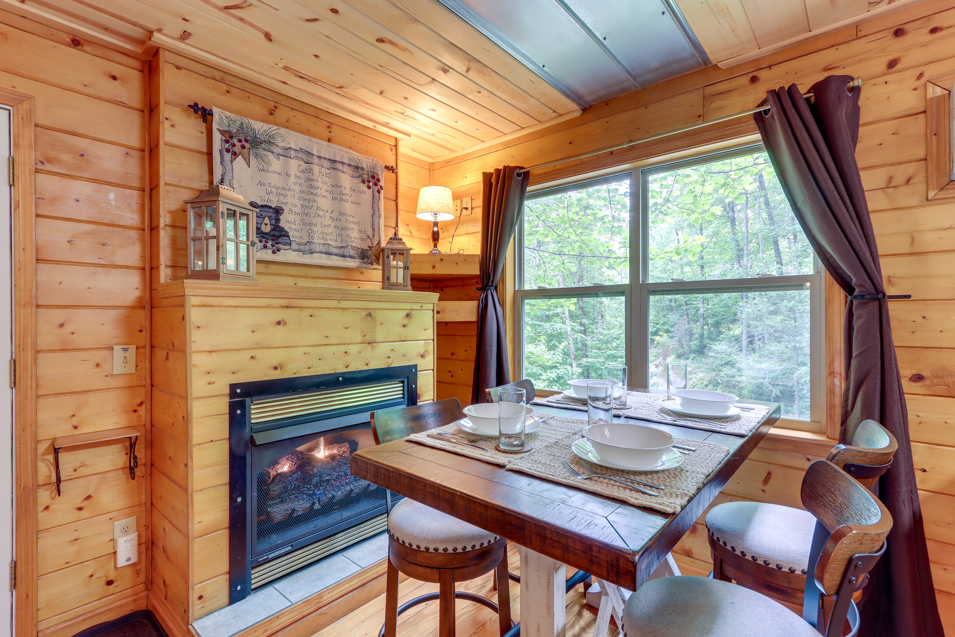 Property Image 2 - Remote Escape: Murphy Cozy Cabin in the Woods