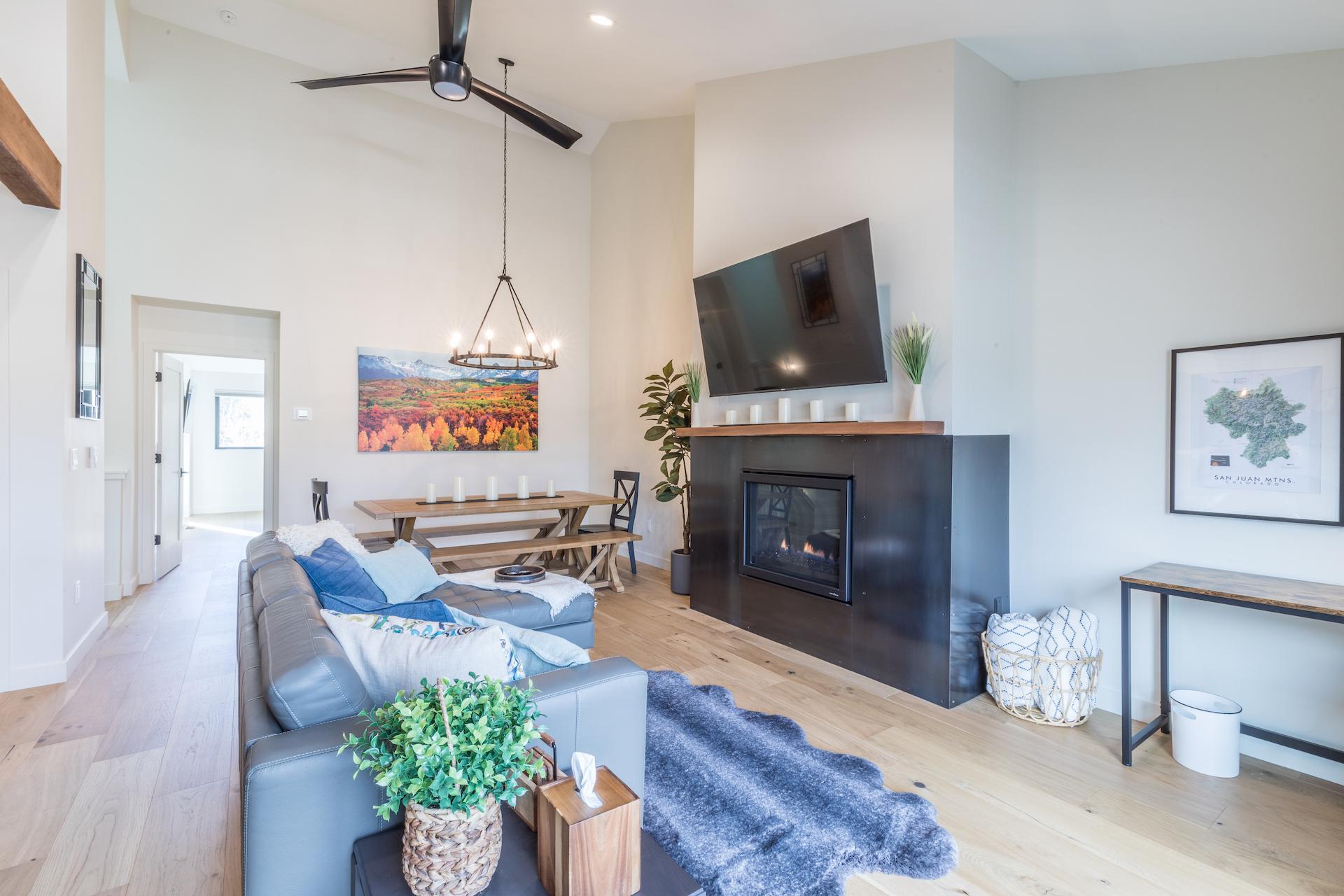 Living Room - Ceiling Fan, 16 Foot Vaulted Ceiling, Fireplace, Smart TV, and Modern Rustic Design (2nd Floor)