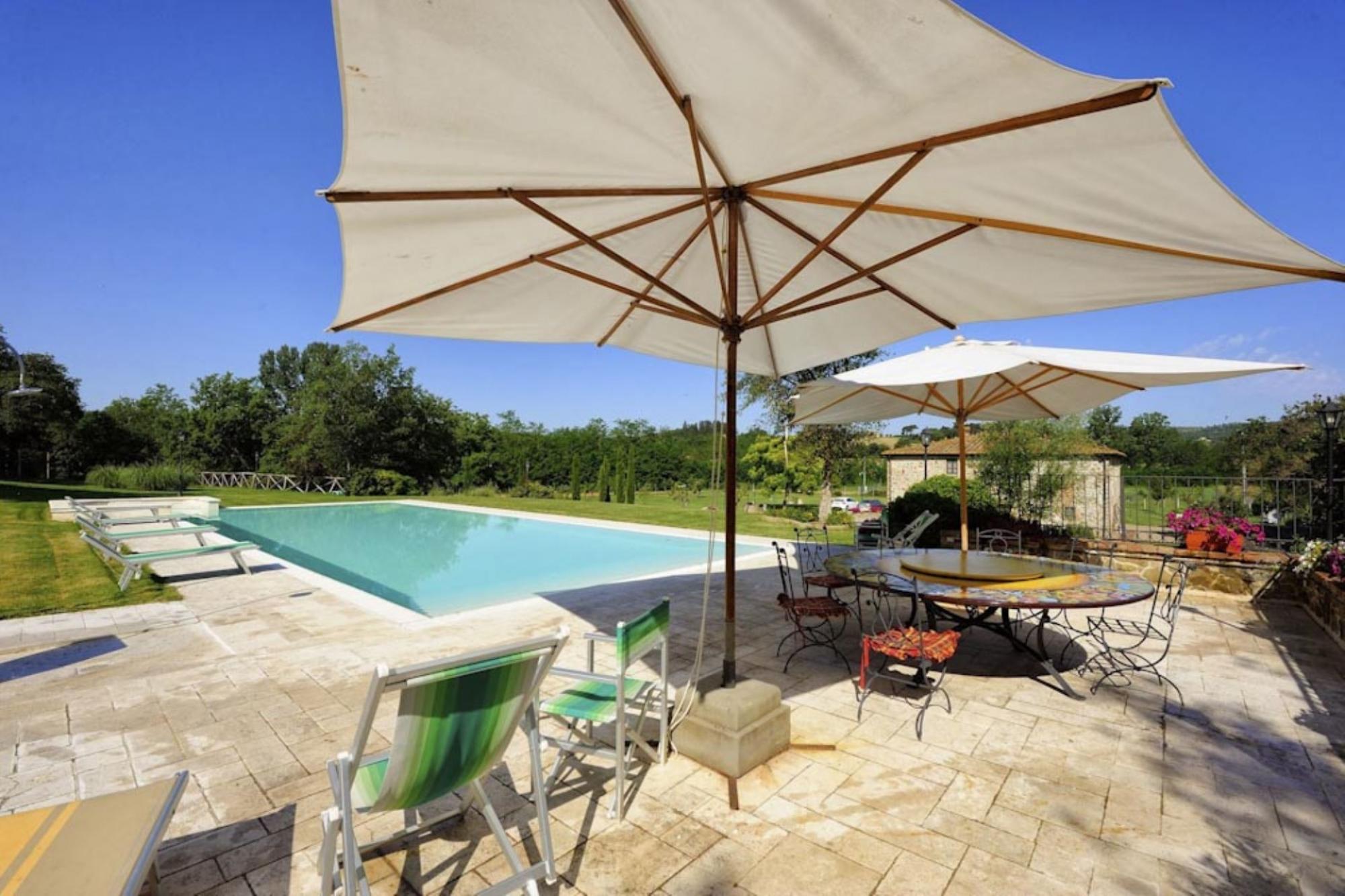 Property Image 1 - Beautiful farmhouse with heated pool and jacuzzi-MULINO DELLA VILLA
