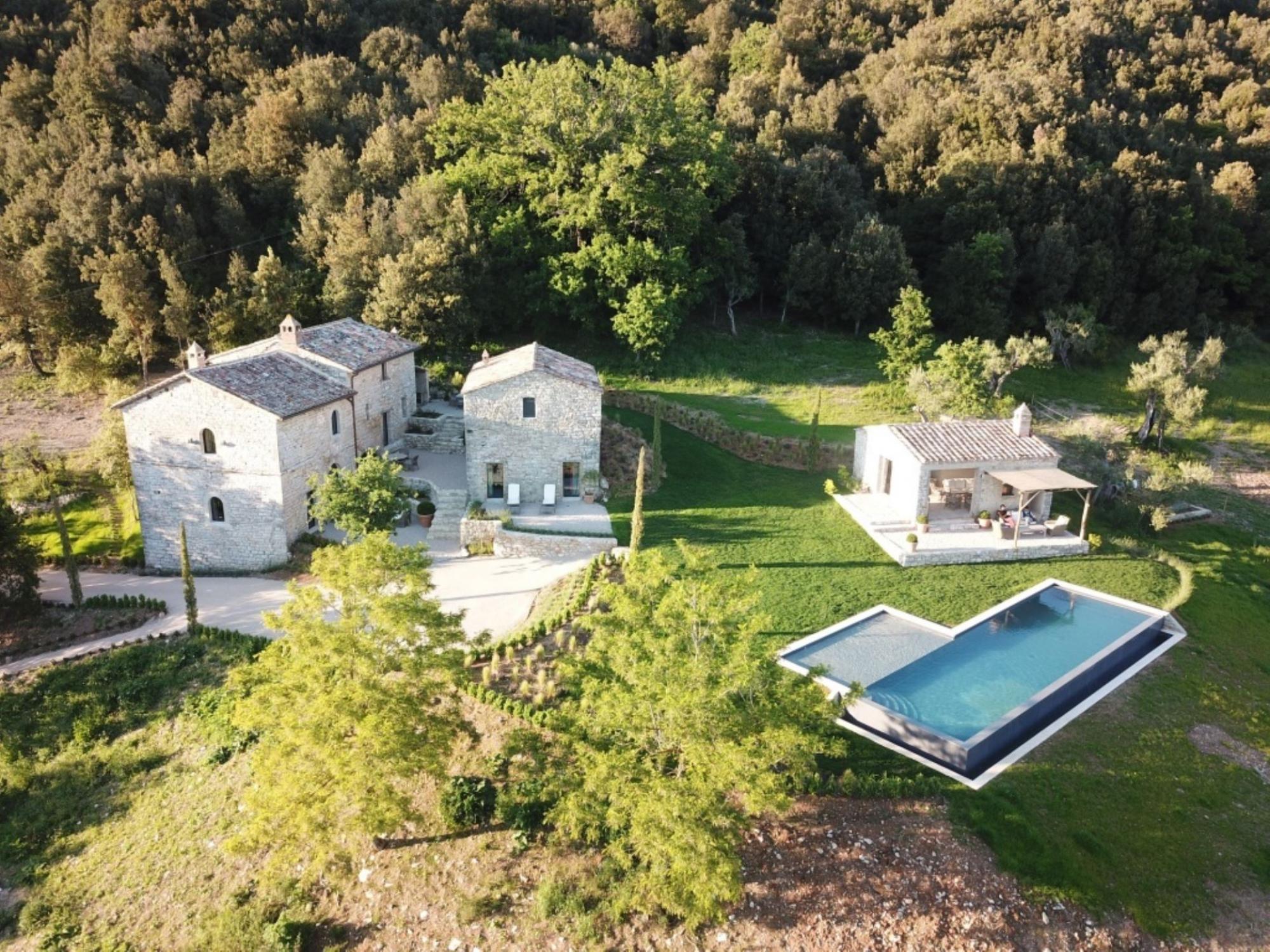 Property Image 2 - Luxury villa inside a splendid estate-VILLA PIUMA