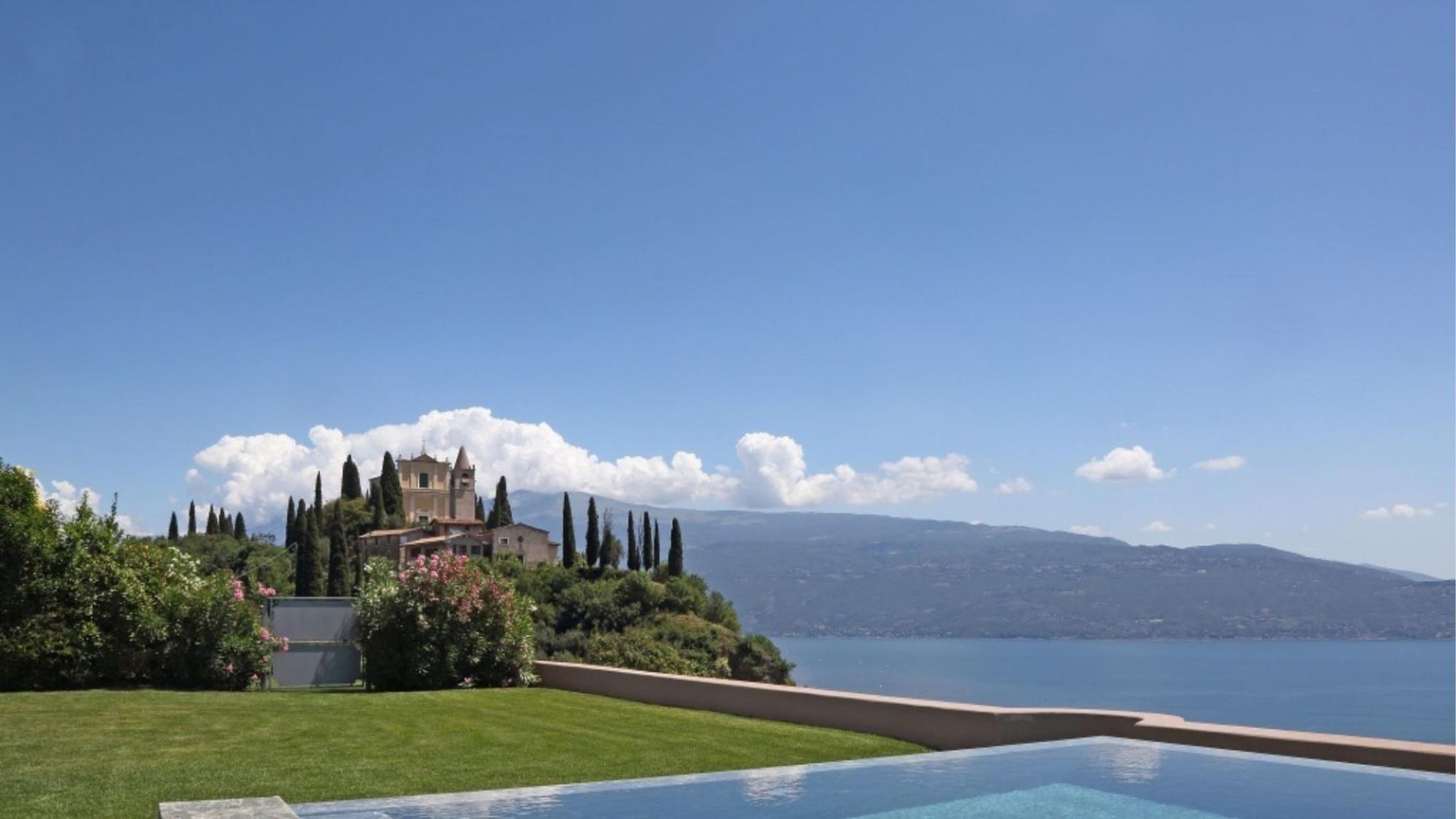 Property Image 1 - VILLA GARDA - VILLA GARDA-VILLA GARDA