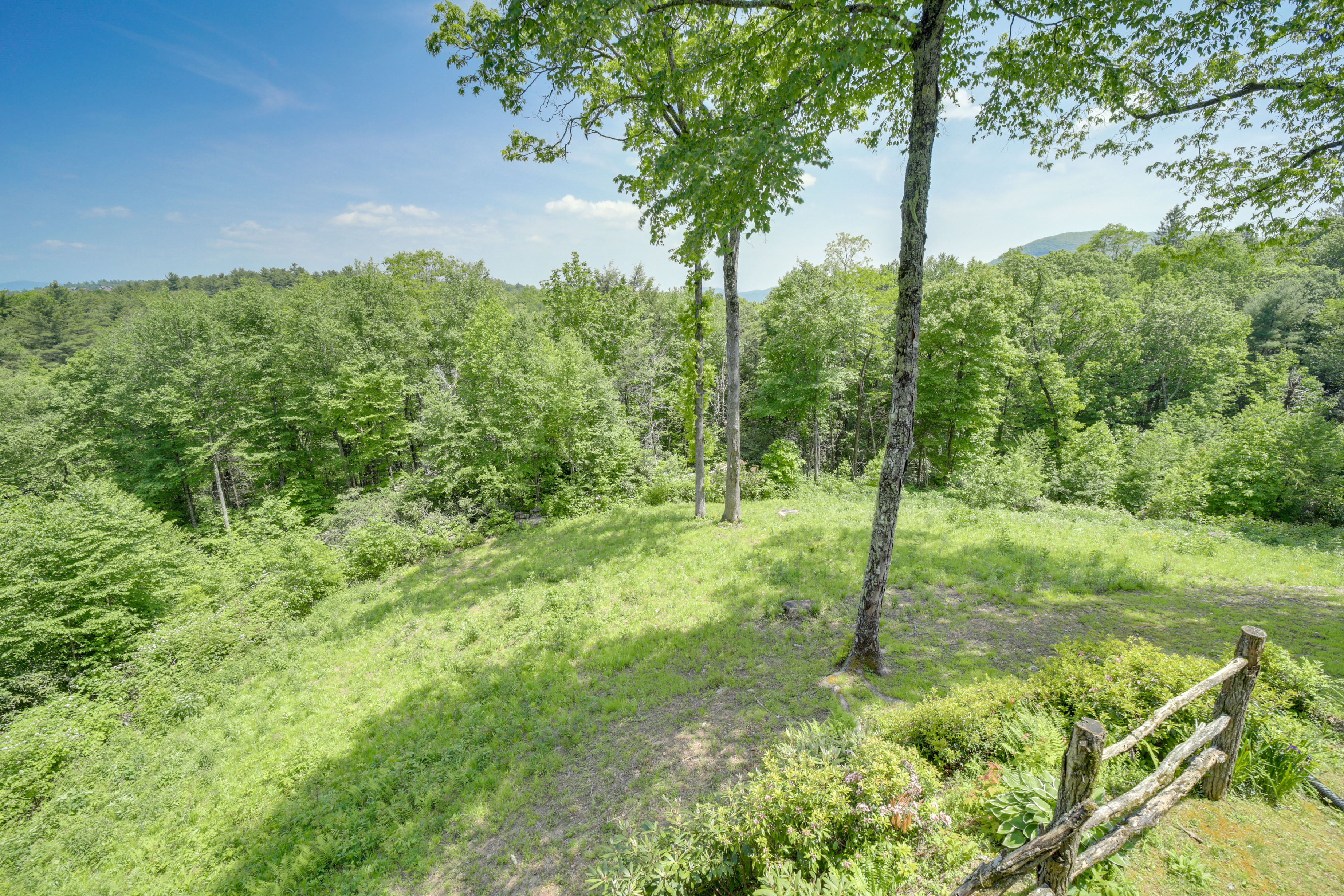 Luxurious Mountain Retreat w/ Long Range Views!