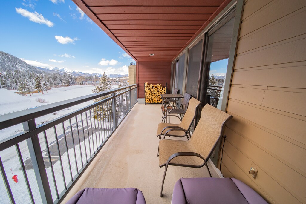 Large private balcony #winter