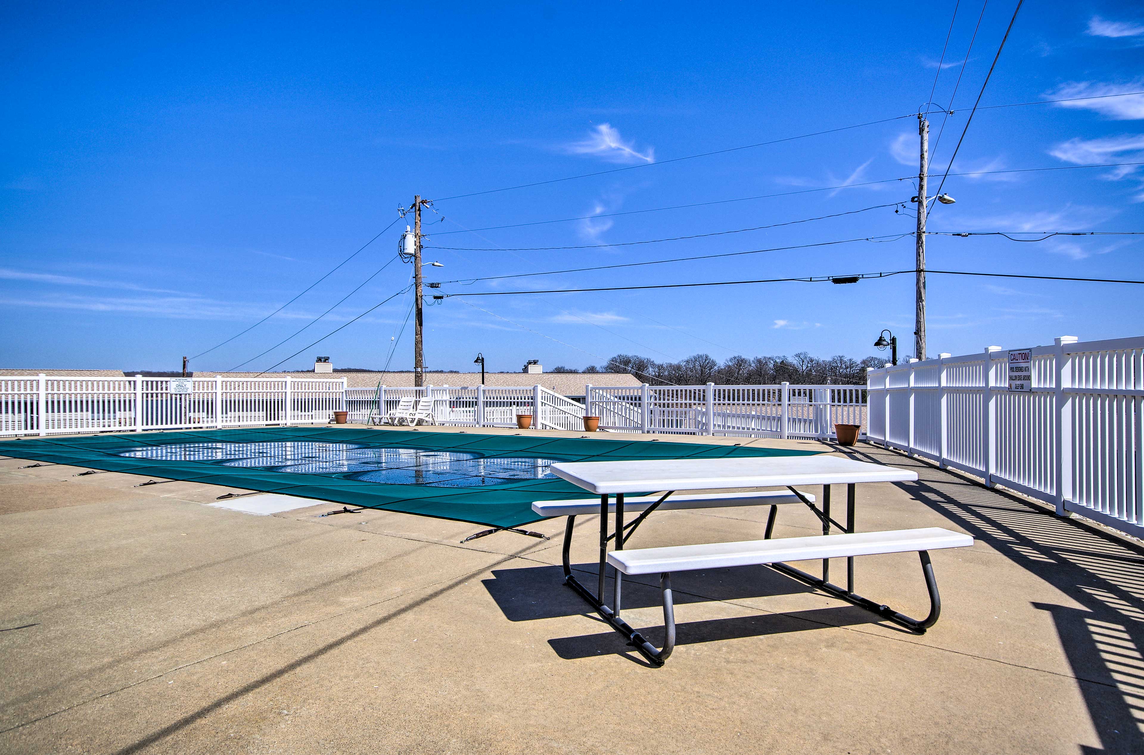 Property Image 2 - Osage Beach Resort Condo w/ Community Pool!