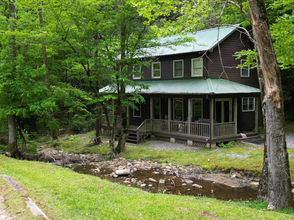 Mulberry Creek at Leatherwood Mountains