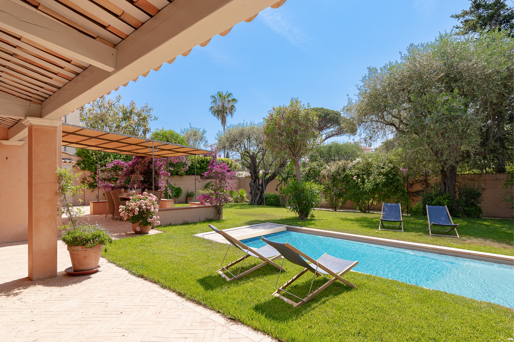 Property Image 2 - Charming villa in one of the most sought after location in Cap d’Antibes