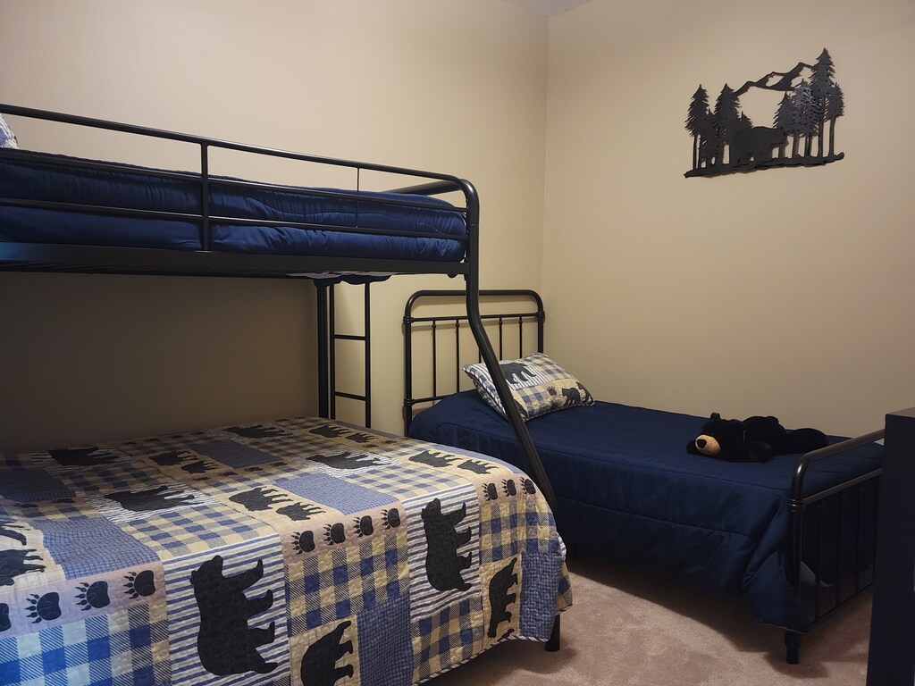 At Rainbows Edge bedroom, sleeps 4, perfect for the kids!