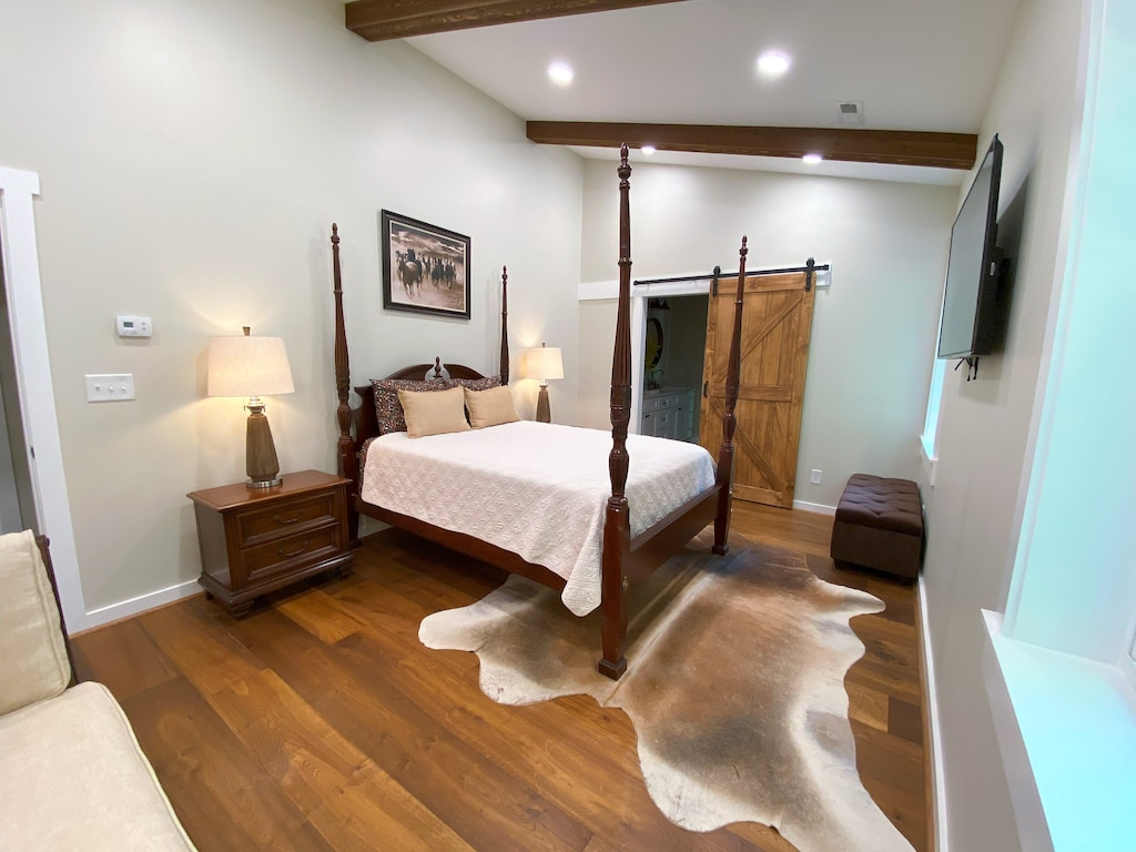 Barn Haven at Leatherwood Mountains