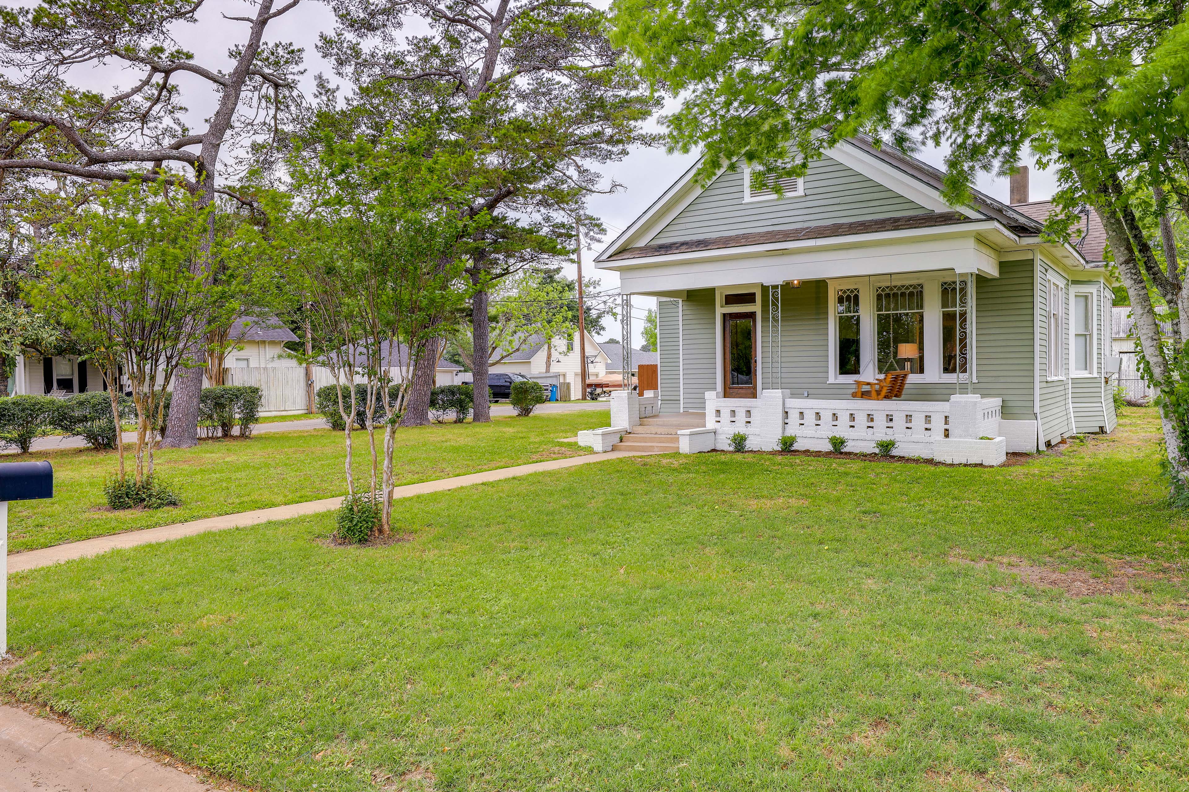 Property Image 2 - Cozy Bellville Home w/ Gas Grill + Private Yard!