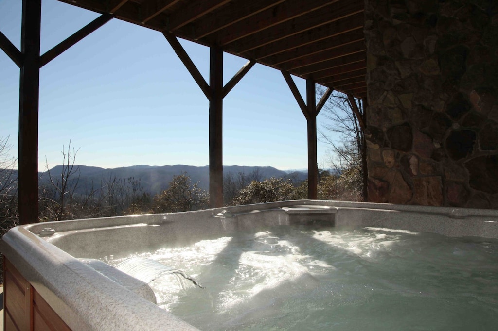 Livin' The Dream at Leatherwood Mountains