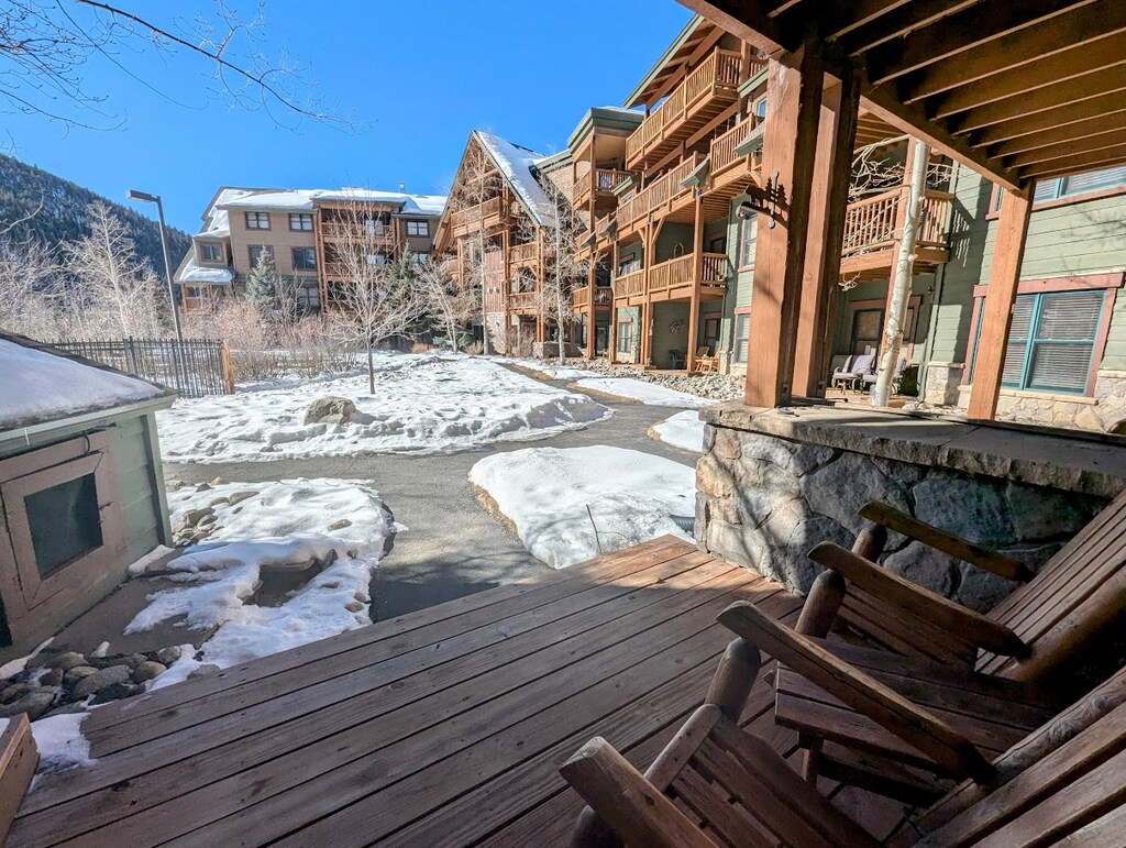 Private patio access - Short walk to Tenderfoot shared hot tubs #winter