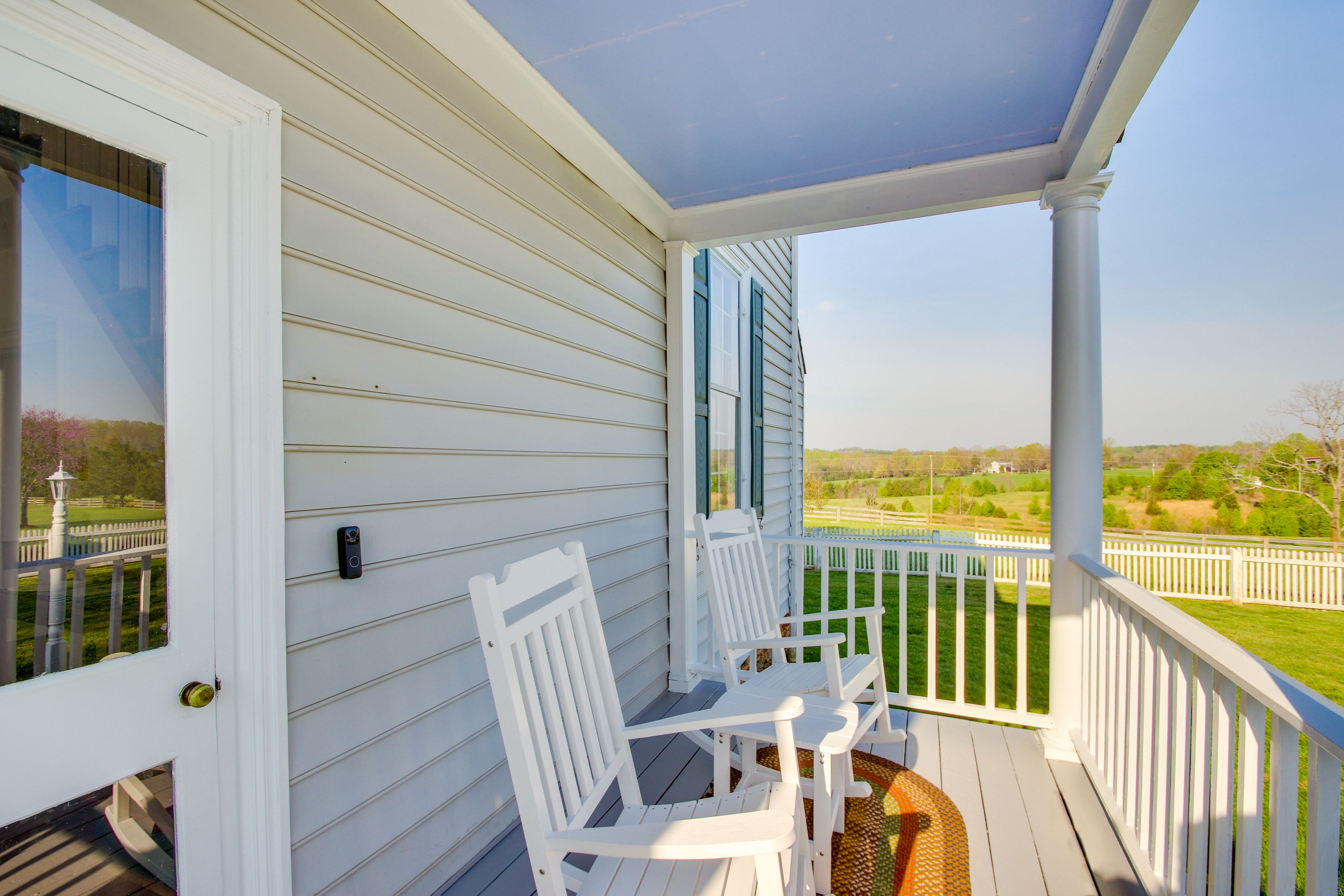 Property Image 2 - Idyllic Appomattox Home w/ Porch & Rocking Chairs!