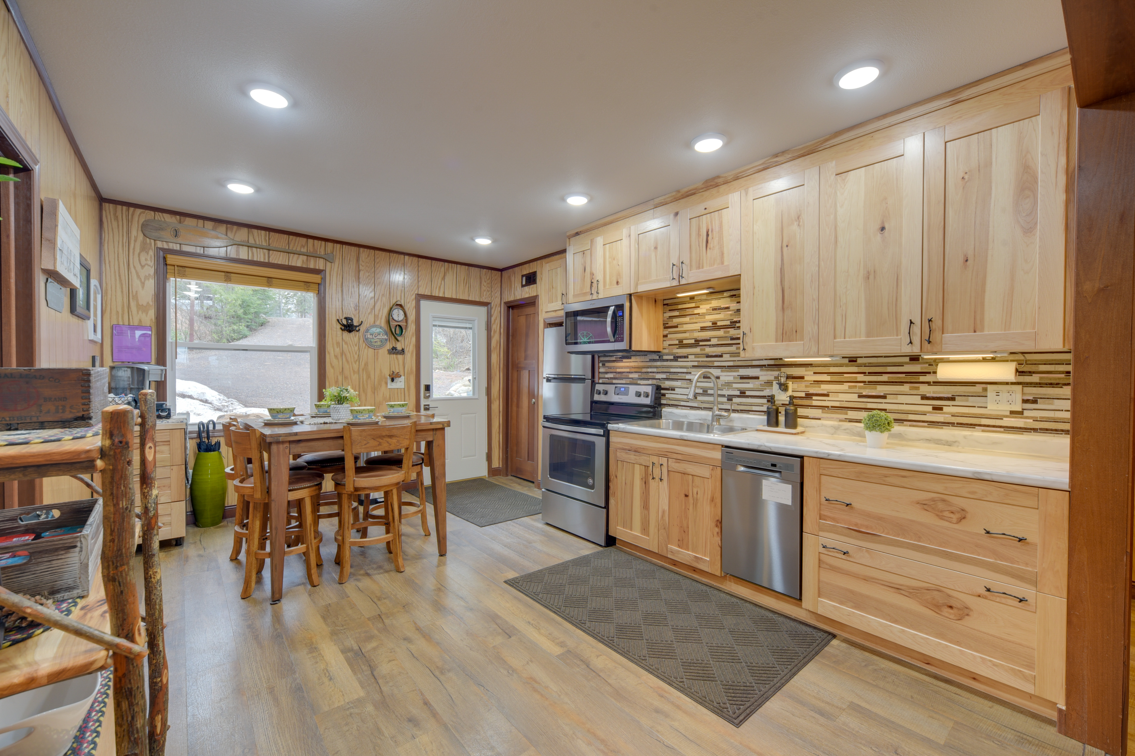 Winter Lake Escape w/ Access to Ice Fishing!