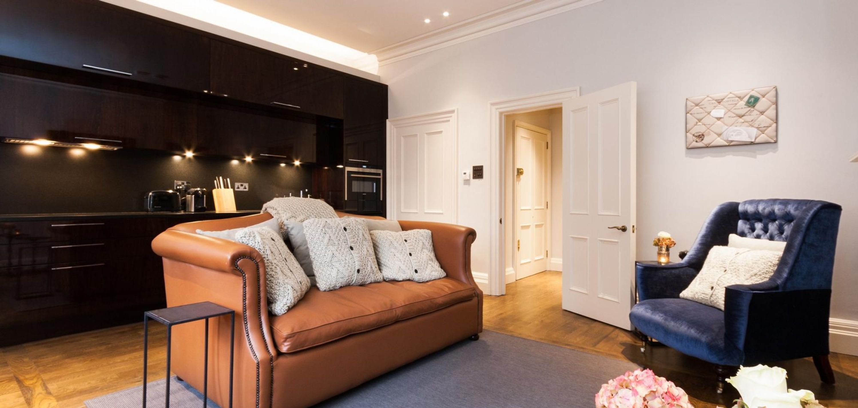 Property Image 2 - The Chesterfield Suite