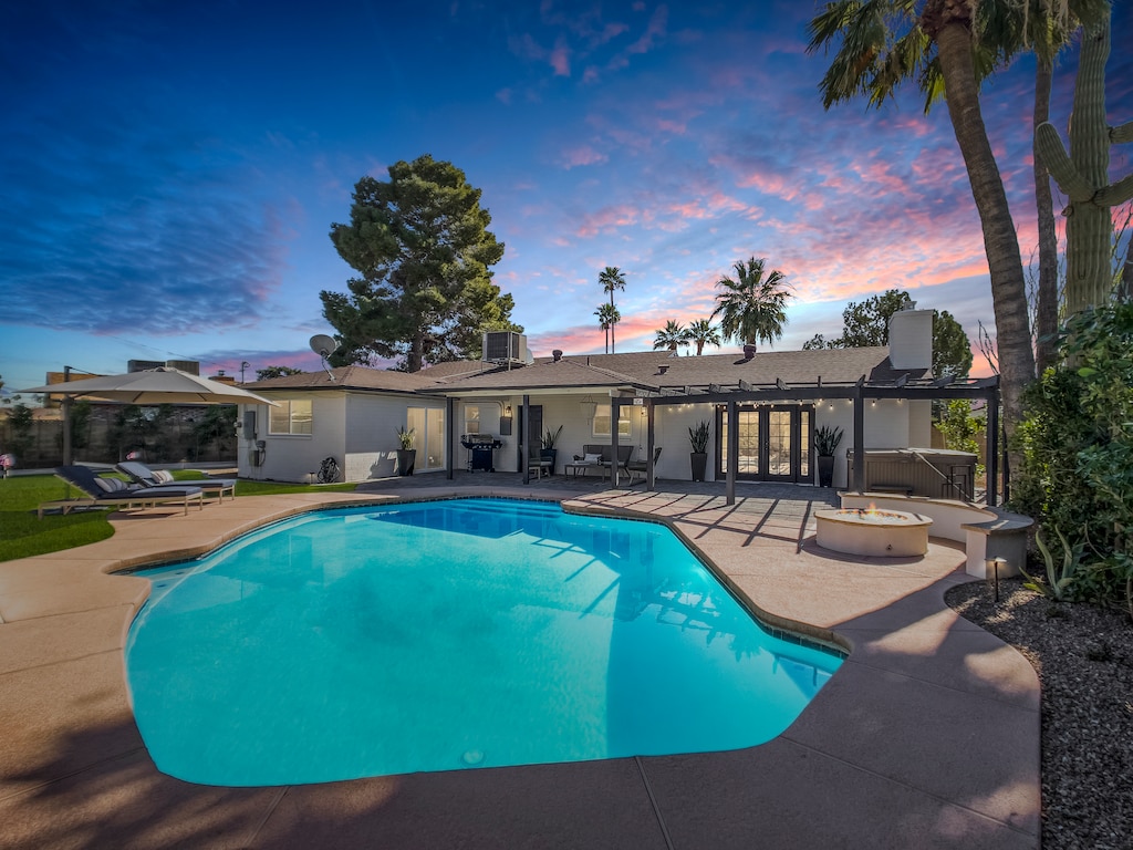 Swimming Pool (non-heated)