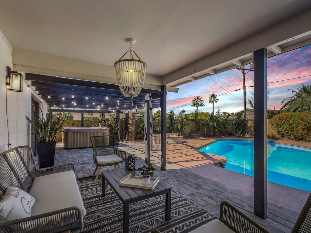 Outdoor covered lounge area