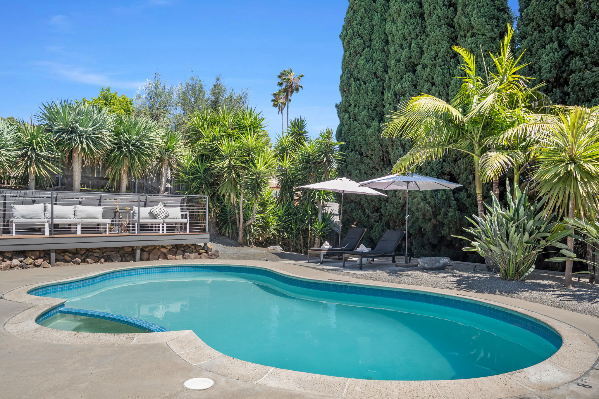 MCM Retreat w/ Pool & Spa | Lush, Quiet, Central - Home Rental in ...