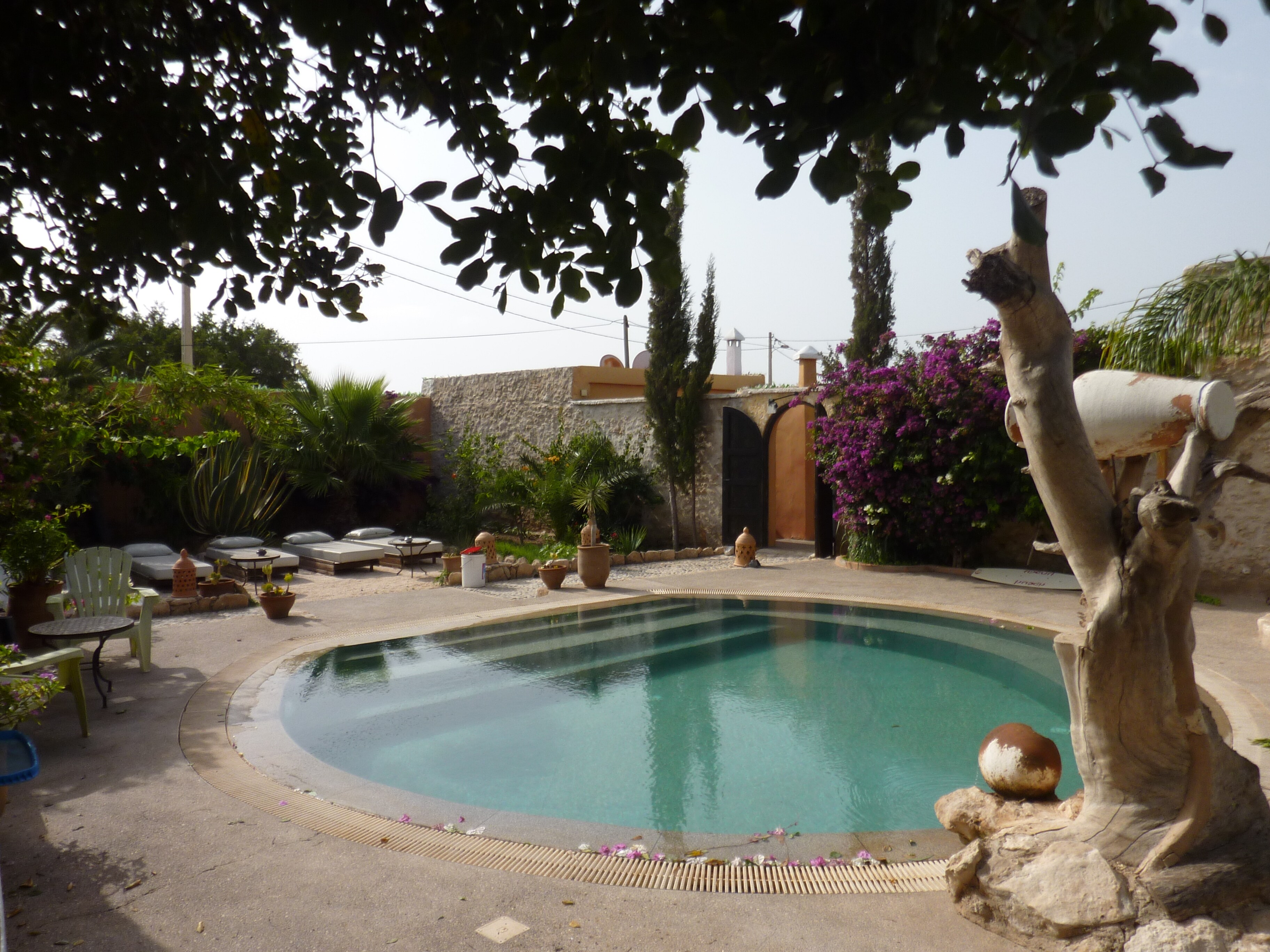 Property Image 1 - Double bedroom and spacious garden with swimming pool