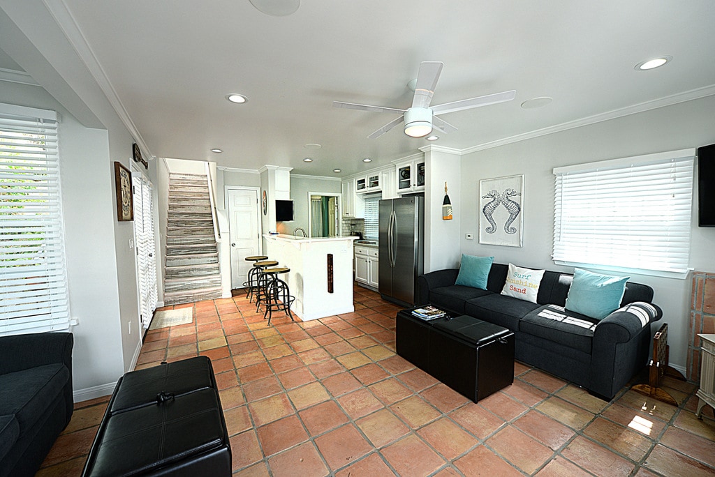 232W - Living Room to Kitchen Full View