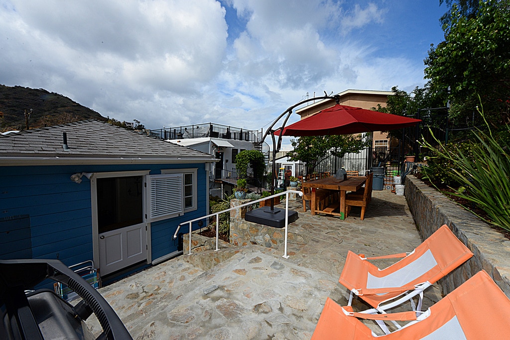 232W - Patio Side View