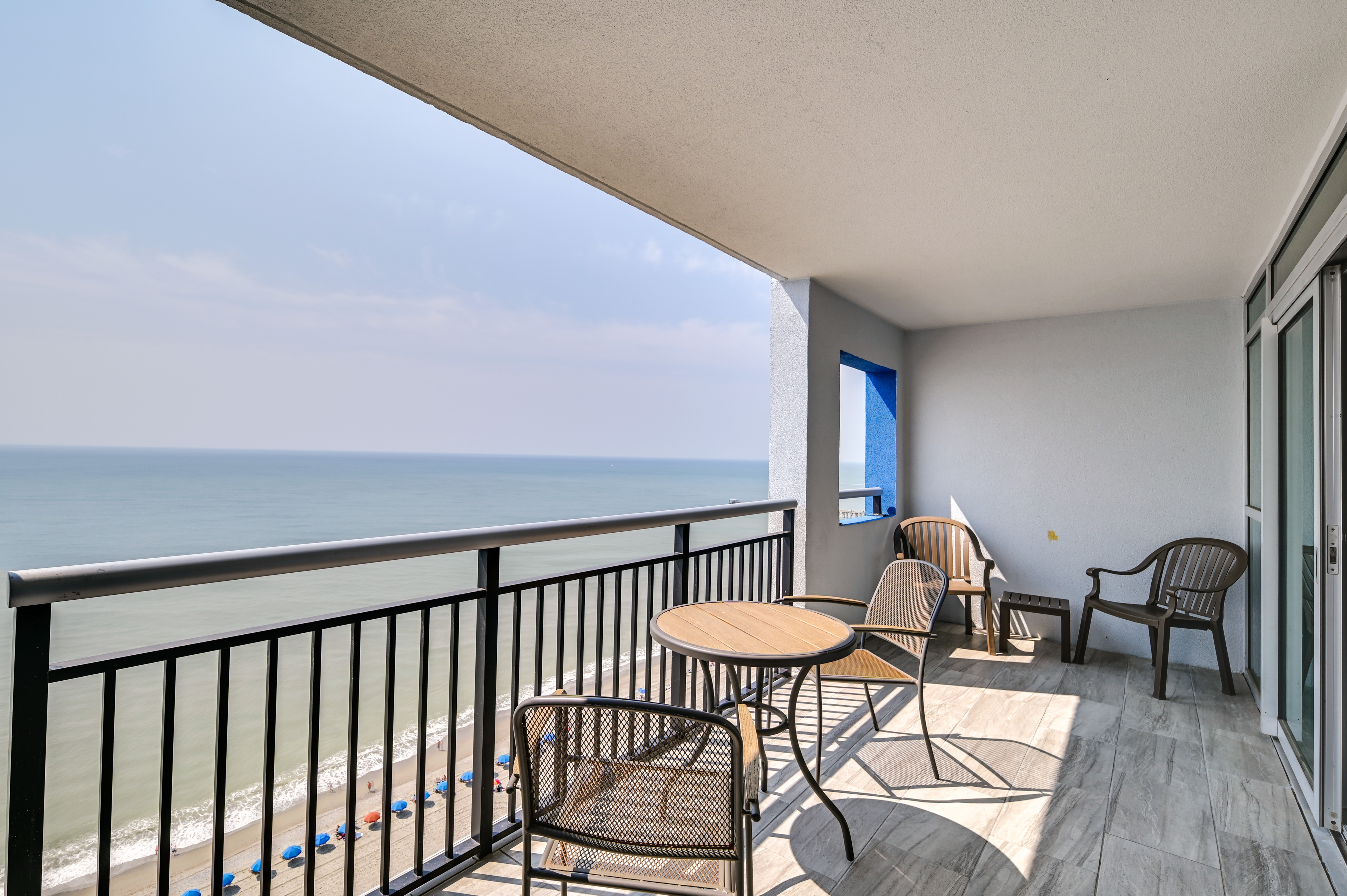 Property Image 1 - Myrtle Beach Condo w/ Community Pool & Ocean Views