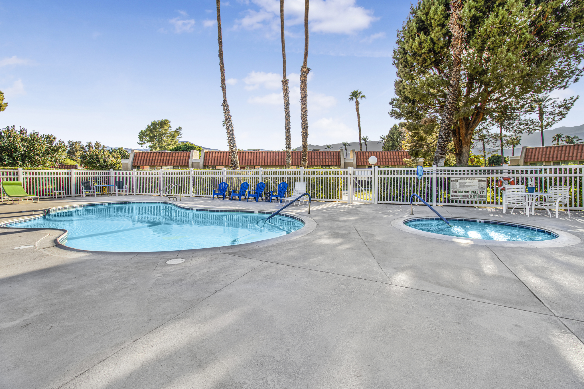 Mountain View Villas Community Pool and Spa