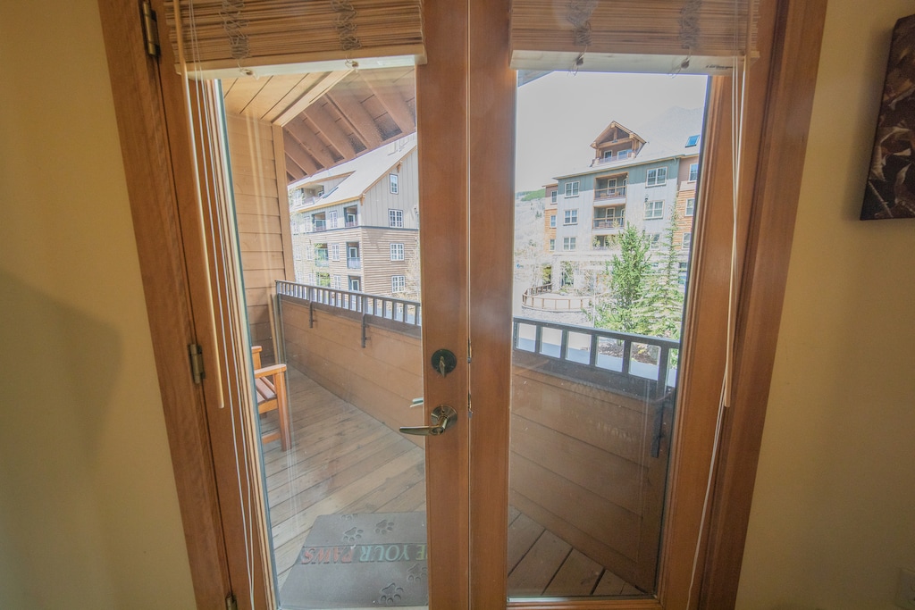 Balcony off living room #fall