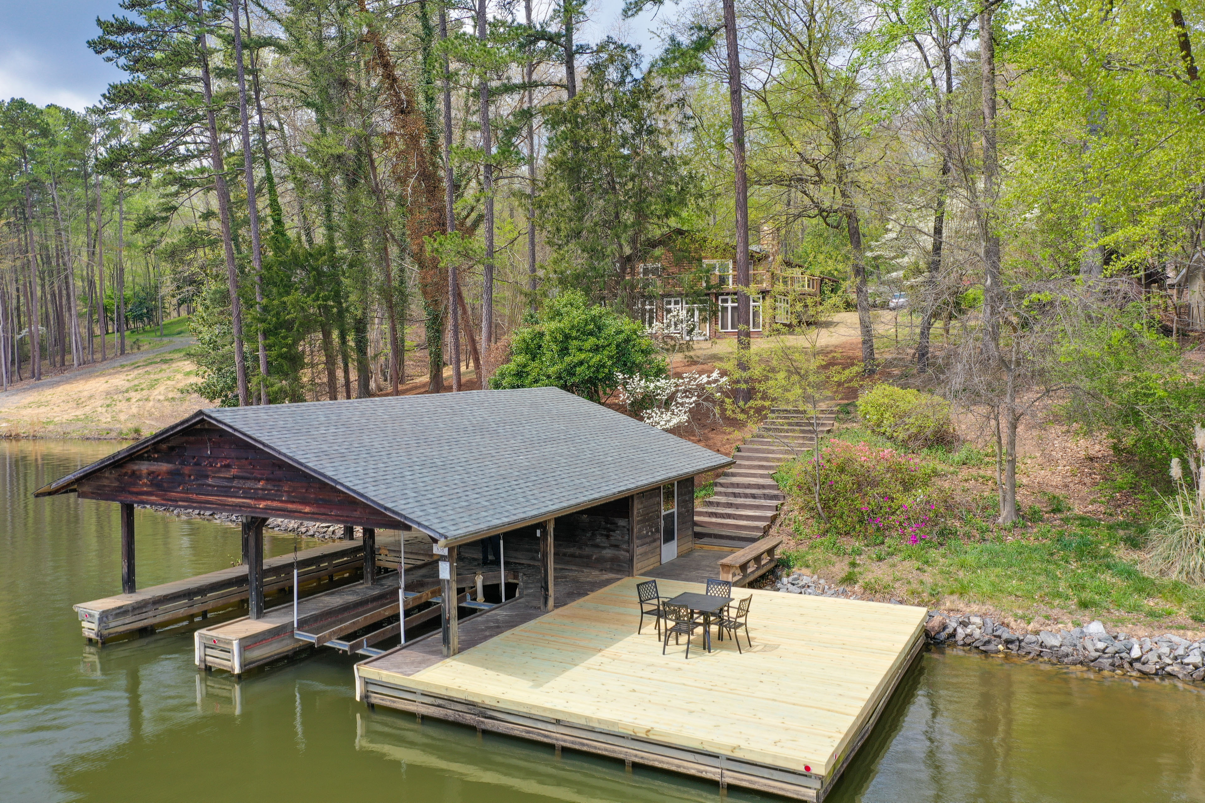 Property Image 1 - Spacious Waterfront Hyco Lake Retreat w/ Dock!