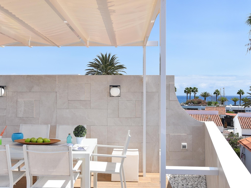 Rooms: Balcony/Terrace